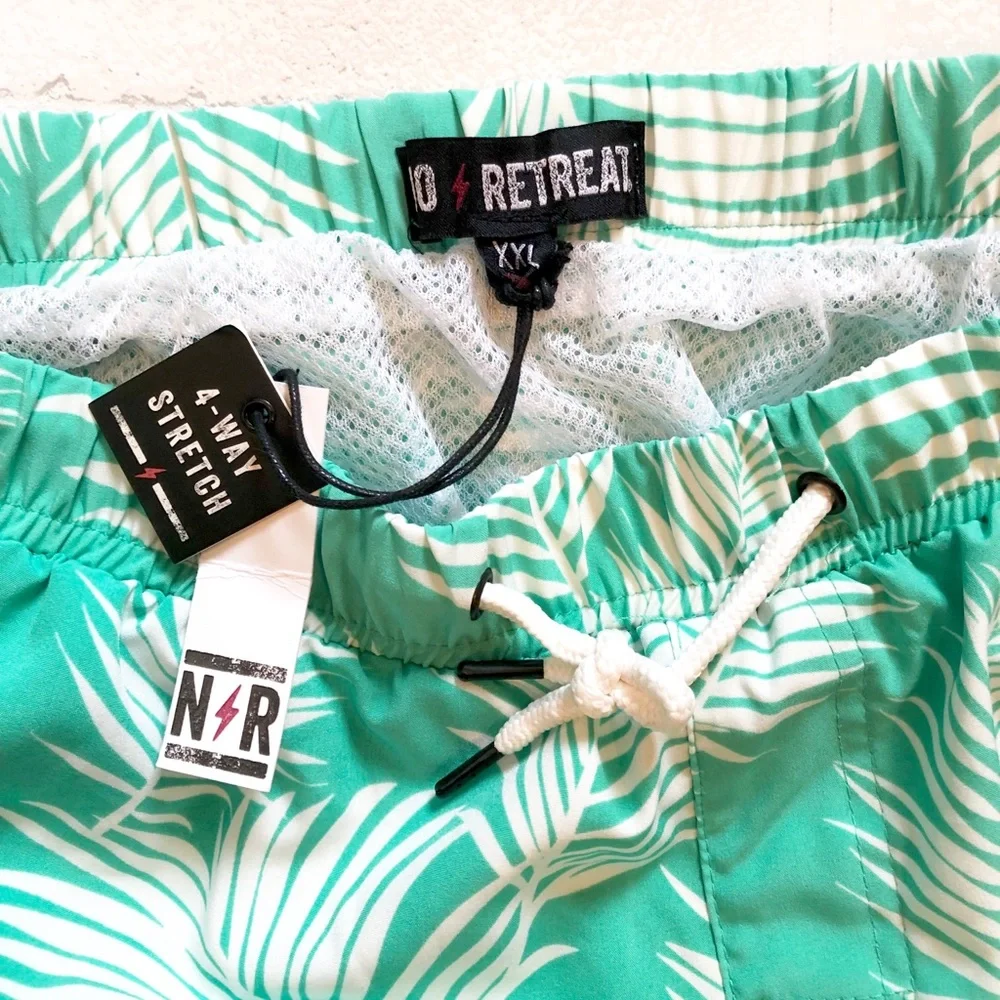 NWT No Retreat men’s green and white tropical leaf print swim trunks XXL